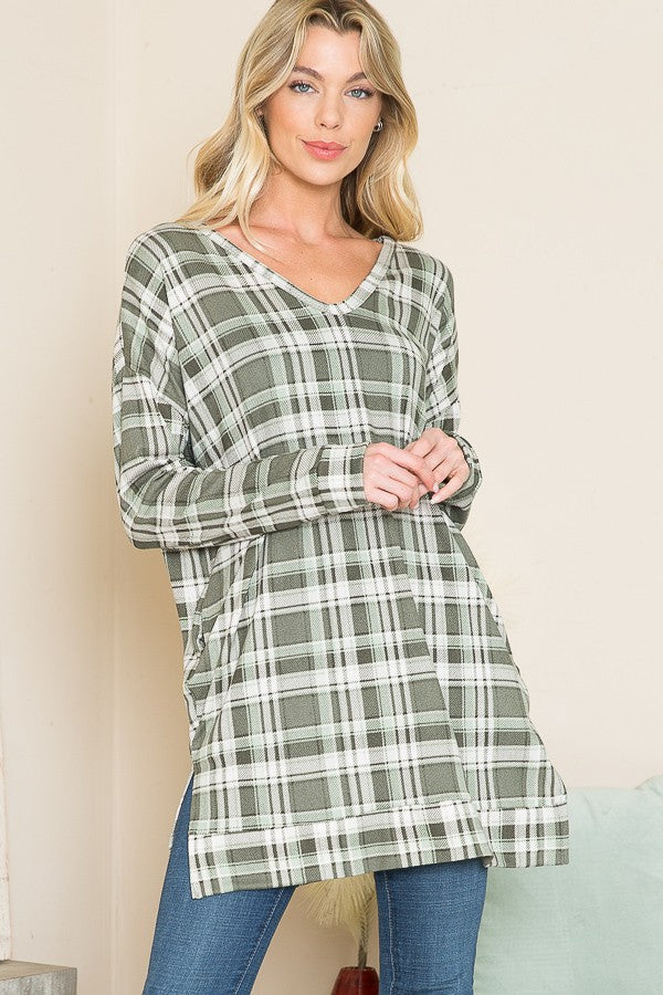 V Neck Sweater Tunic w/ Pockets